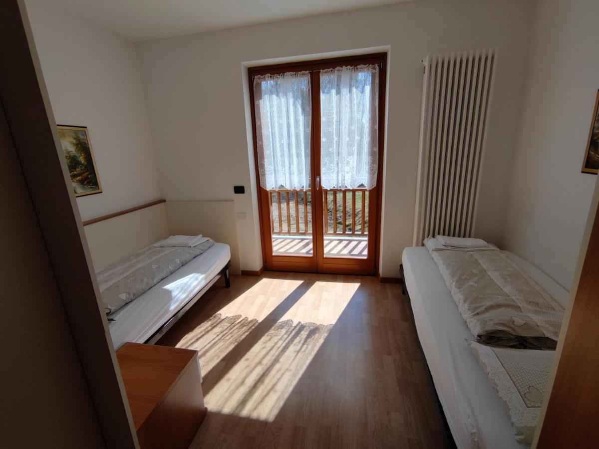 Residenza Arcobaleno Aparthotel Tenno Exteriör bild